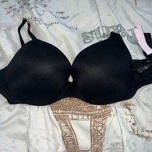 Assorted push up bras
